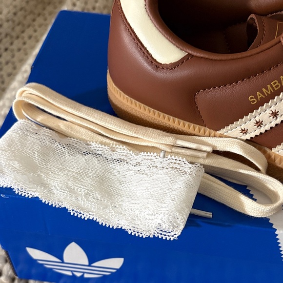Adidas Samba Brown and White Sneakers - Picture 10 of 10